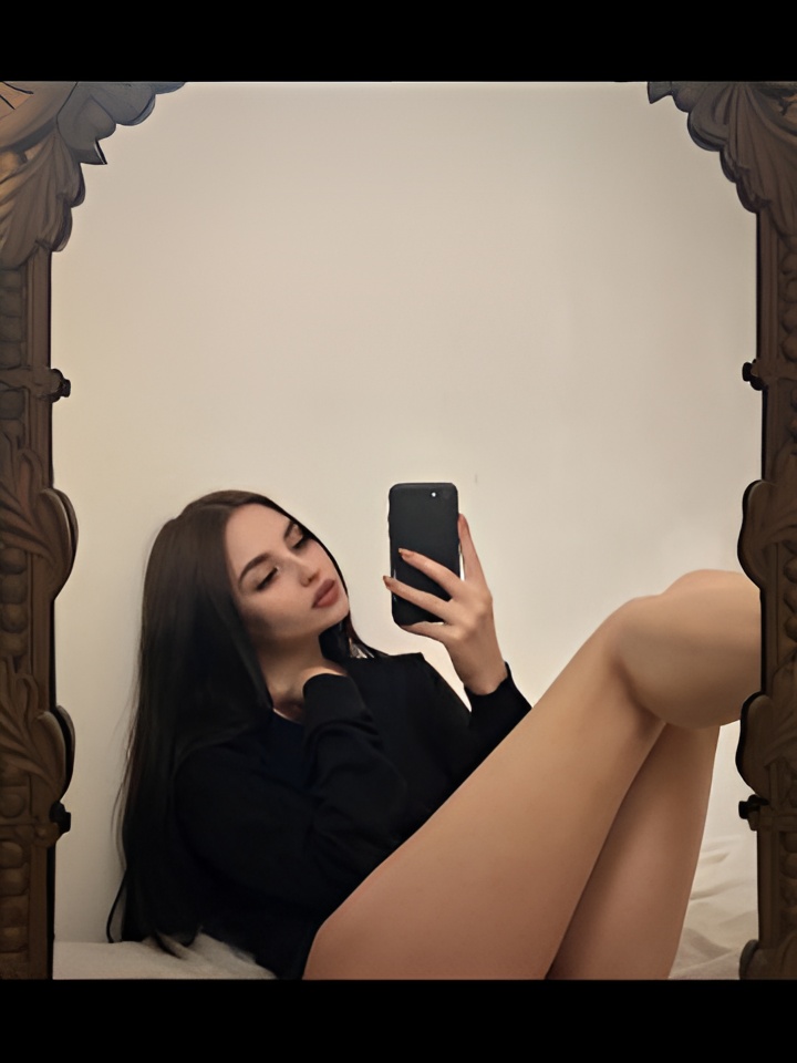 Евлалия привлекальеная девушка из Венев цена от 2500 руб