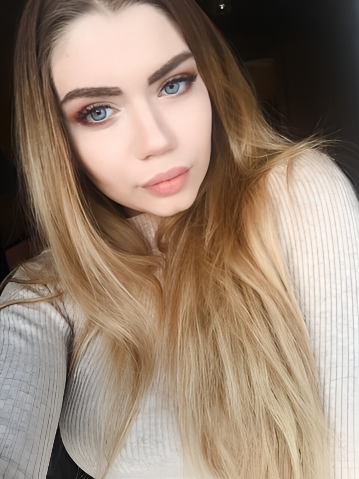 Индивидуалка Фрида, доступна для личного знакомства от 2000 руб