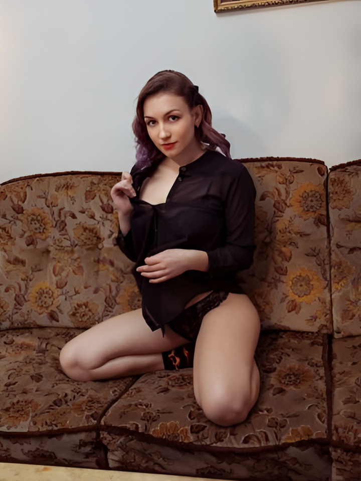 Индивидуалка Каролина, доступна для личного знакомства от 2500 руб