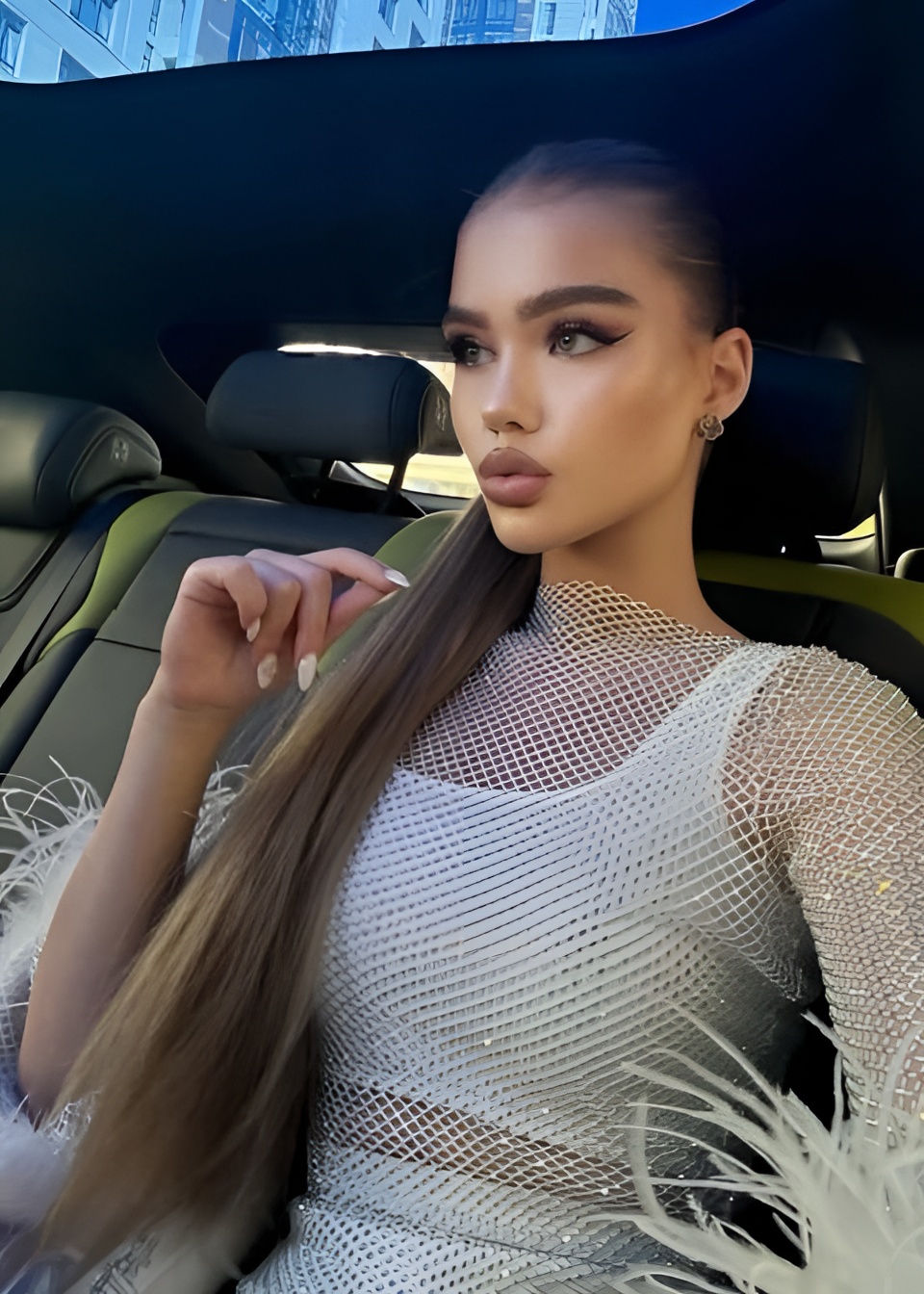 ПОЛИНА BEST GERL привлекательная девушка из Венев цена от 18000 руб