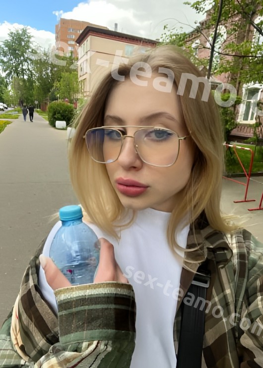 Инга привлекательная девушка из Венев цена от 2000 руб