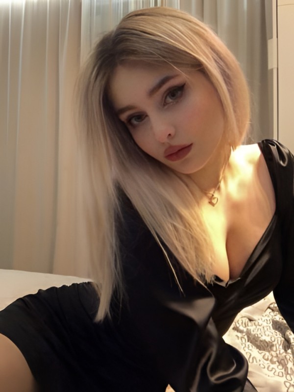 Сарра привлекательная девушка из Венев цена от 4000 руб