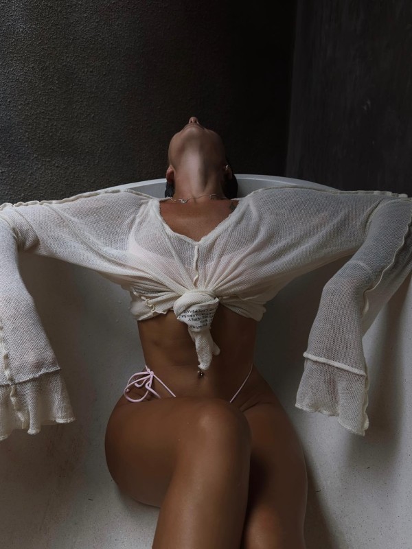 ОЛЕСЯ привлекательная девушка из Венев цена от 6000 руб